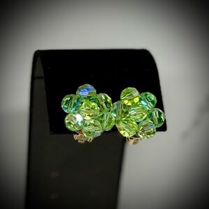Vintage Green Aurora Borealis Crystal Cluster Clip-On Earrings | Mid Century